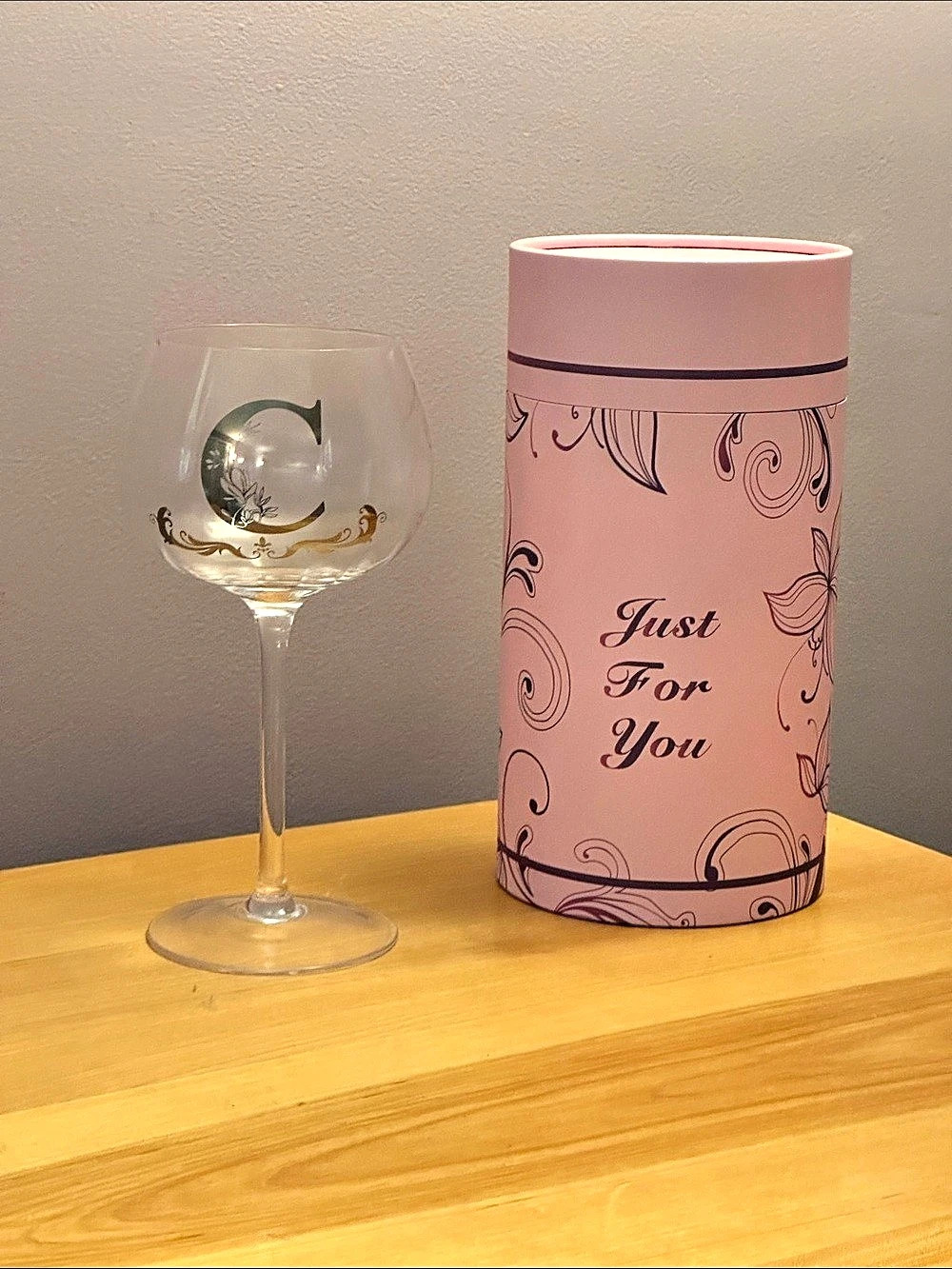 Clear Decorated Wine Glass & Gift Box